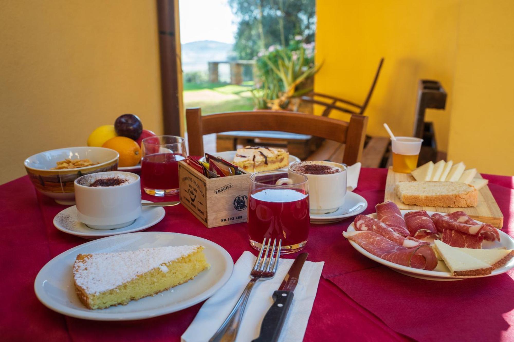 Agriturismo Buratta Fonteblanda Eksteriør billede