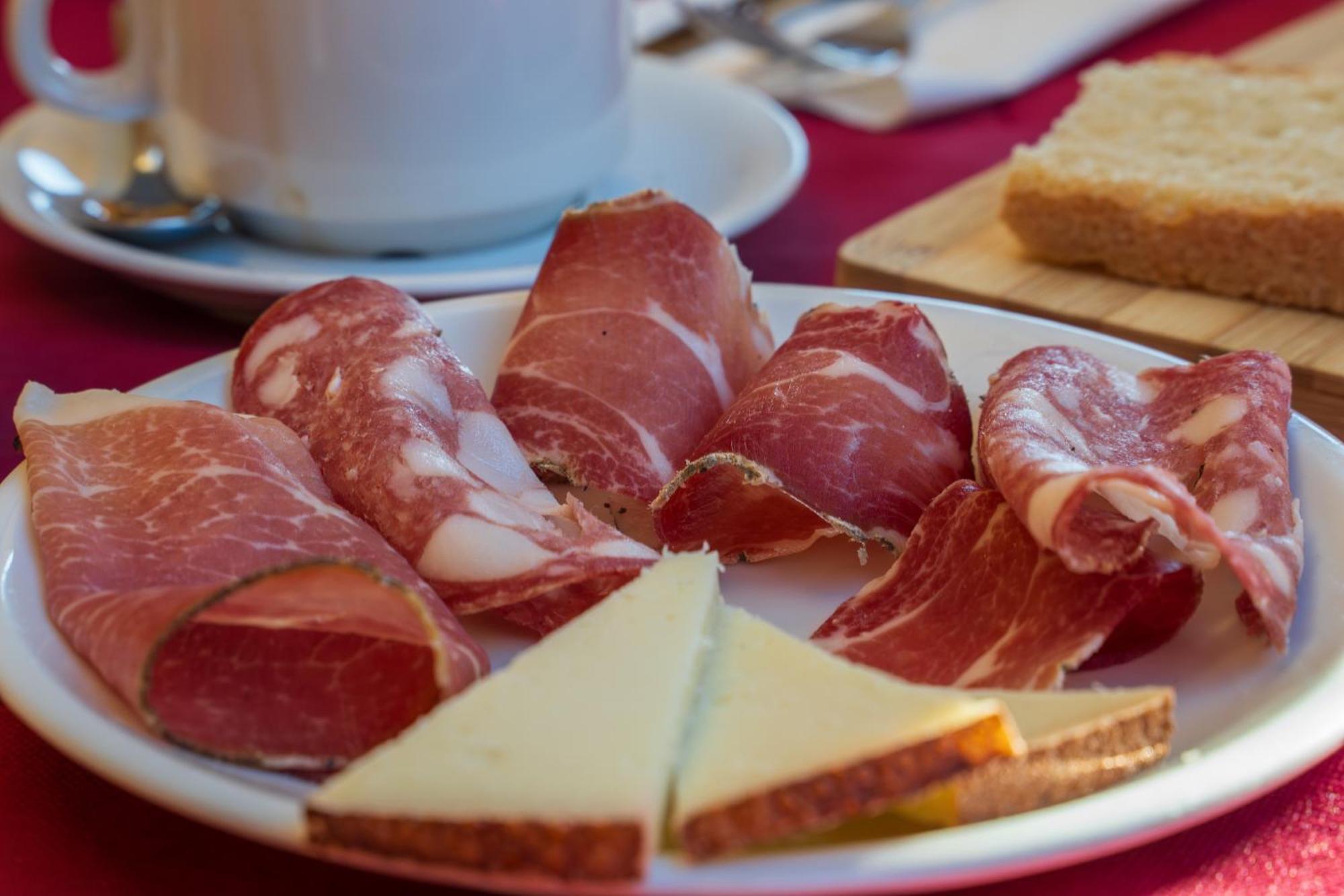 Agriturismo Buratta Fonteblanda Eksteriør billede